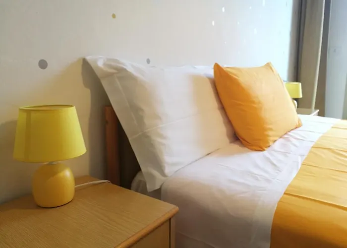 阿尔伯格斯特拉酒店 酒店 托莱