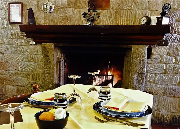 阿尔伯格斯特拉酒店 3* 托莱